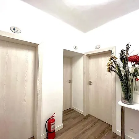 בוקרשט Lovely Victoriei Studio מראה חיצוני תמונה