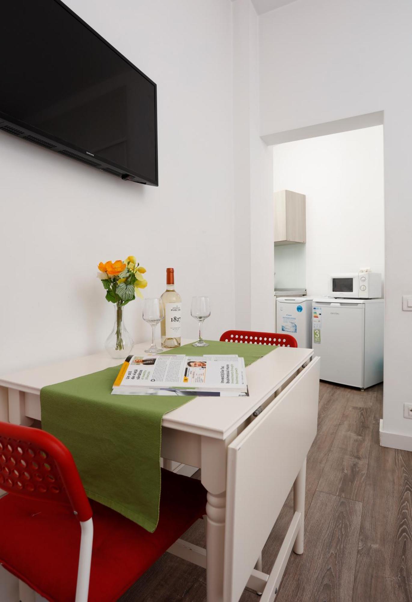 Apartment Lovely Victoriei Bukarest